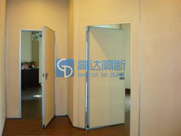 隔斷門(mén)中門(mén)