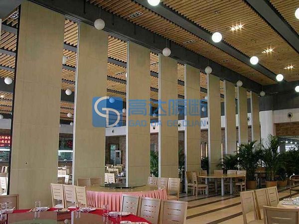 100型活動(dòng)隔斷