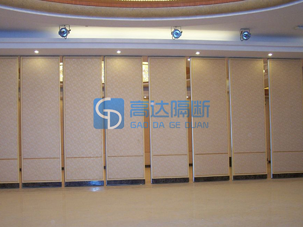 65型活動(dòng)隔斷